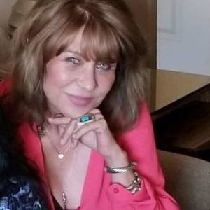 Meet your Posher, Joann